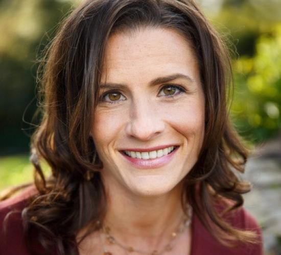 Photo of Laura Joyce Davis