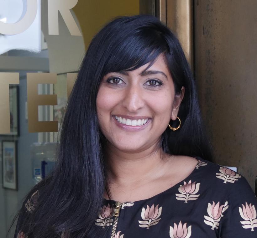 a headshot of Veena Hampapur
